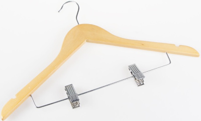 Вешалка-плечики дерево светлое с прищепками 45см (1/1)