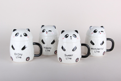 Кружка 380мл Панда с крышкой и ложкой фарф (1/60)