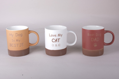 Кружка 440мл Bestie микс (4цв) (фарф.) (1/48)