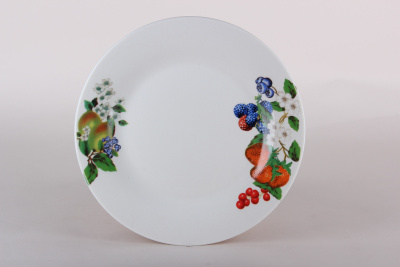Тарелка 20см десертная Summer berries фарф. (12/72)
