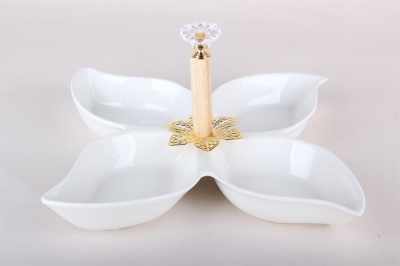 Менажница 21см 4-х секционная фарф. (1/36)