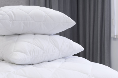 Подушка "Бамбук" Микрофибра стег. полотно 70х70см Белый (1/8)