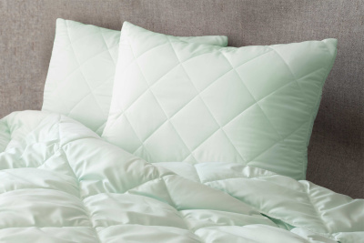 Подушка стеганая 70х70 "Лебяжий пух" Зеленый (1/6)