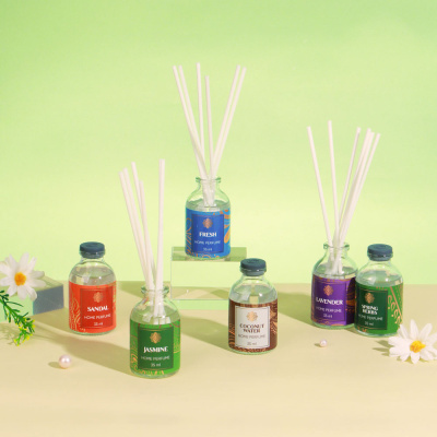 Аромадиффузор с палочками, 35 мл, 6 ароматов LADECOR (12/48)