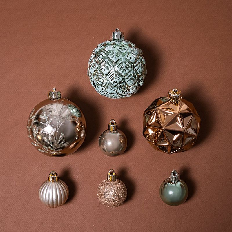 Набор новогодних шаров 30 шт., D-4+8 см. "Лесная сказка", крем.зол/св.бирюз/латунь пластик(1/1/16)