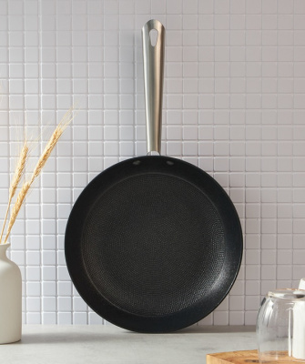 Сковорода чугун, 26см, АП, рельефная поверхность дна SATOSHI (1/6)