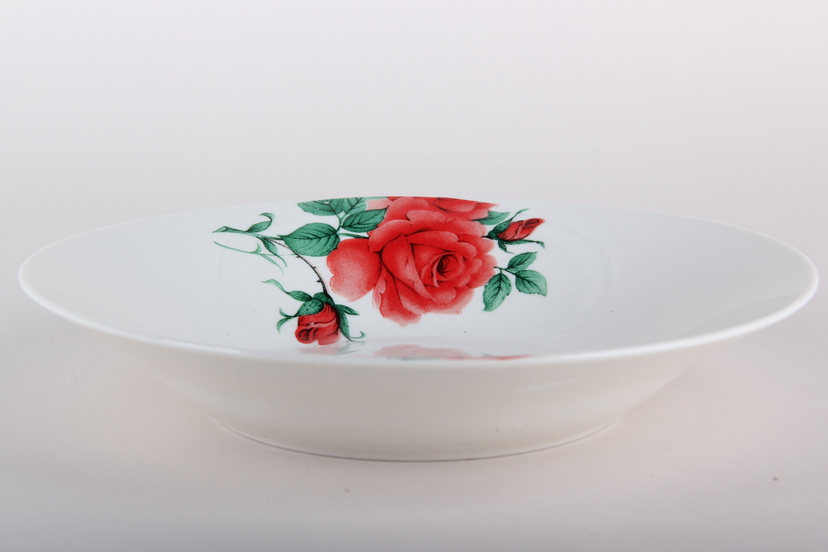 Тарелка суповая 500мл 20см Розы,фарф.(12/72)