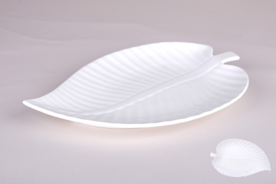 Блюдо сервировочное 25*16*2см Лист (фарф) (6/30)