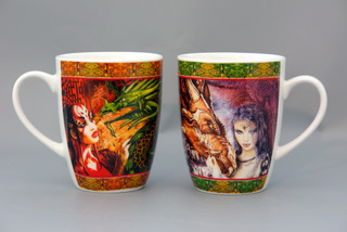 Кружка 340мл Дракон и девушка 12 oz бочка (2диз) фарф. (1/12/48)