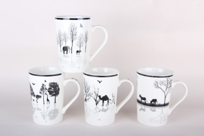 Кружка 420мл ЧБ микс (4диз),фарф. (12/72)