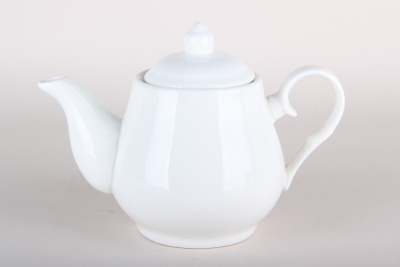 Чайник 750мл заварочный 22,5 см*12 см*16 см,фарф. (1/20)