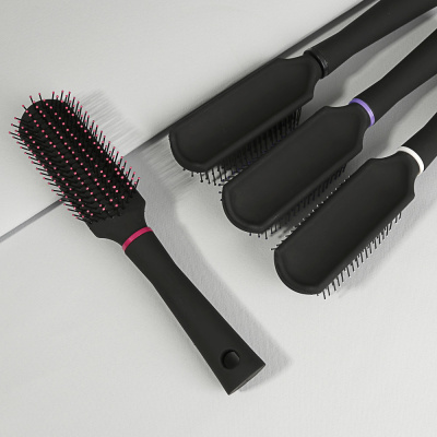 Расческа массажная 22см фуксия с черным GALANTE (пластик)4 цв. (1/12/120)