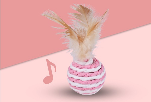 Игрушка - мячик для кошек "ИГРУЛИК", перышко, цвет розовый,d-5см, длина 10см (пакет с подвесом)(1/1)