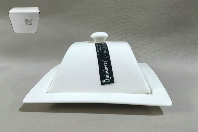 Блюдо с крышкой (крышка 12х12х5.5/блюдо 16.5х16.5см) (фарф) (1/20)